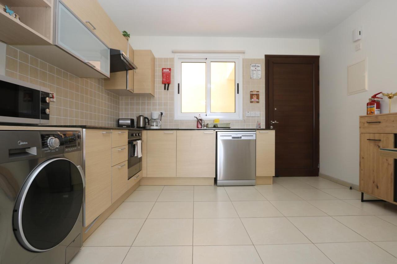 Nissi 3 View Holiday 2 Bedroom Apartment Ayia Napa Bagian luar foto